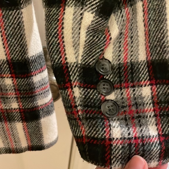 Plaid Oversized Wool Blazer - Picture 8 of 10